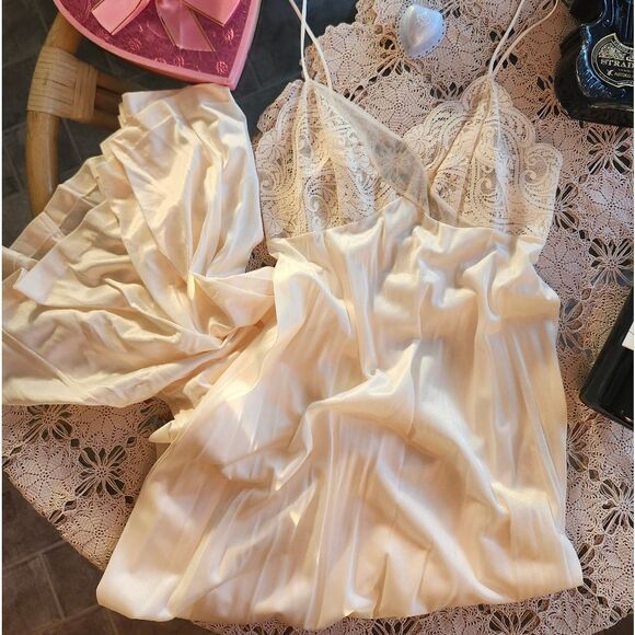 Vintage Other - Vintage Cream Lace Satin Slip Dress Lingerie Sexy Spaghetti Strap Maxi 50s Vday